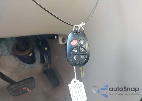 2008 Toyota Sienna Xle from USA, damaged, VIN 5TDZK22CX8S205905